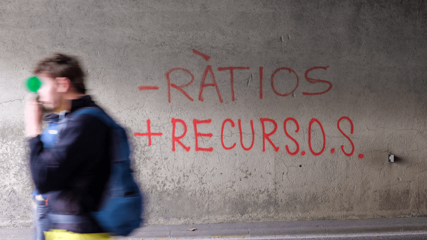 revista catalunya 241(17)